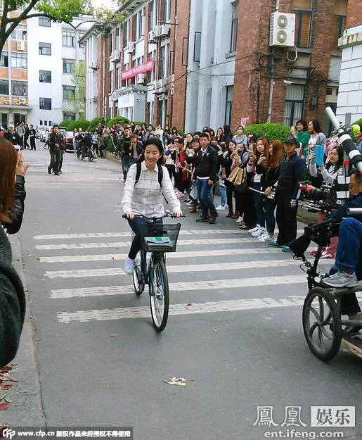 致青春：媒体报道，影迷探班，拍摄花絮图集汇总